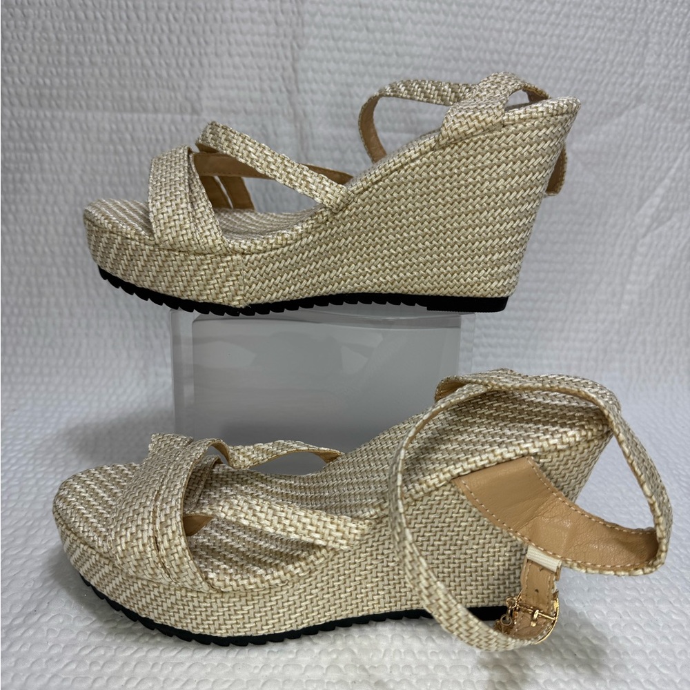 Elegant Beige Wedge Sandals